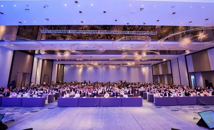 安科生物参加第十八届儿科内分泌国家级继续教育学习班,共筑儿童健康新未来(图1) 安科生物参加第十八届儿科内分泌国家级继续教育学习班,共筑儿童健康新未来(图1)